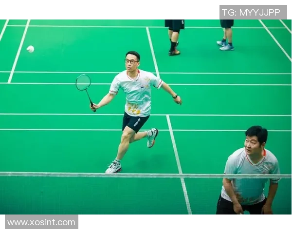 羽毛球焦点：探索杭州羽毛球队的团队协作与默契提升之道